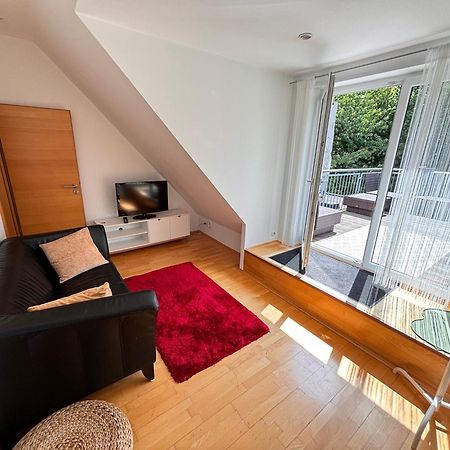 Messe, Uniklinikum, Grugapark - Charmante Wohnung Mit Dachterrasse In Guter Lage Essen Exterior foto