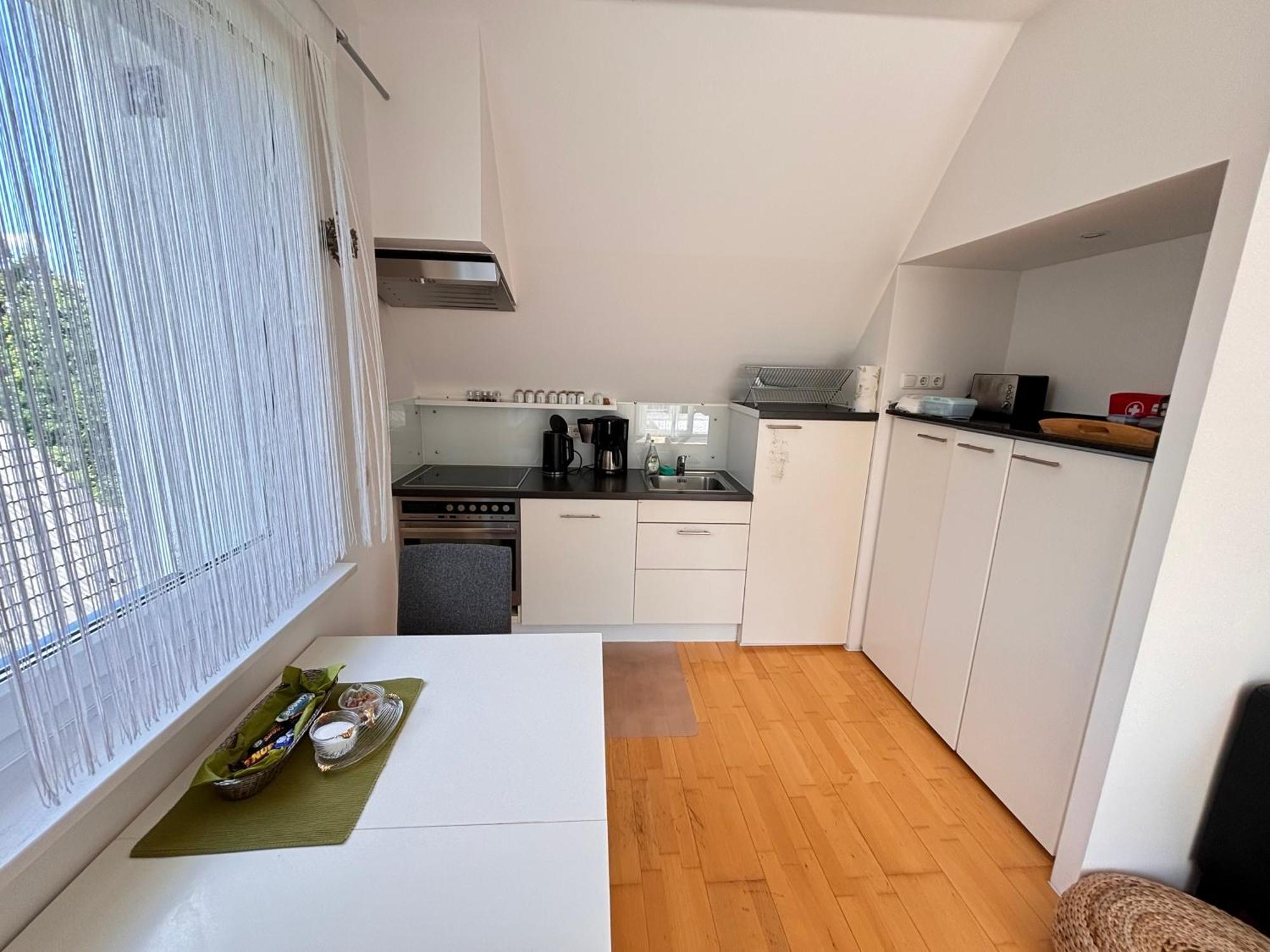 Messe, Uniklinikum, Grugapark - Charmante Wohnung Mit Dachterrasse In Guter Lage Essen Exterior foto